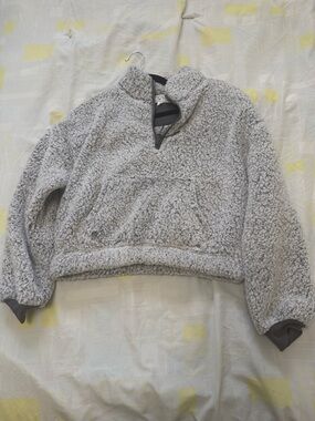 Hippie Rose Light Gray Sherpa Half-Zip Pullover